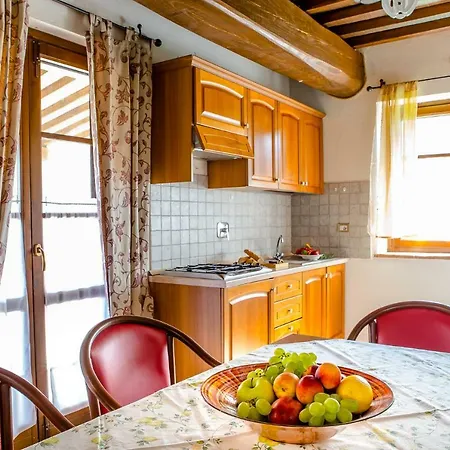 Trilocale Casale Pino * Маршано